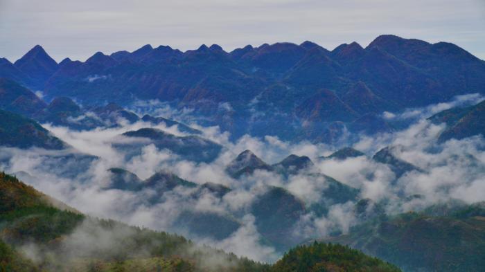 冬季八台山云海环绕美如画